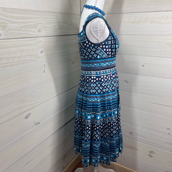 Jones New York Blue & White Print Sundress 8 FREE SHIP - Picture 4 of 5